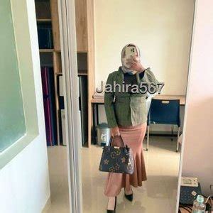 Bunda Jahira AKA Neneng Minta Dientotin Terus – Crotin Di .